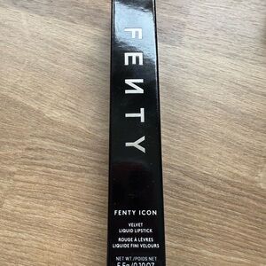 Fenty Beauty Icon Velvet Liquid Lipstick Fashion Fiend 07 Matte Full Coverage
